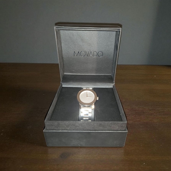 Movado Bold Unisex New - Picture 2 of 6